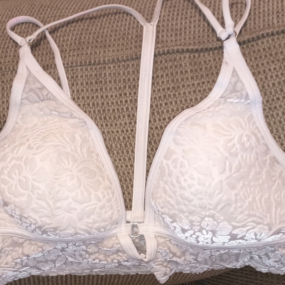 Bra - Picture 1 of 5
